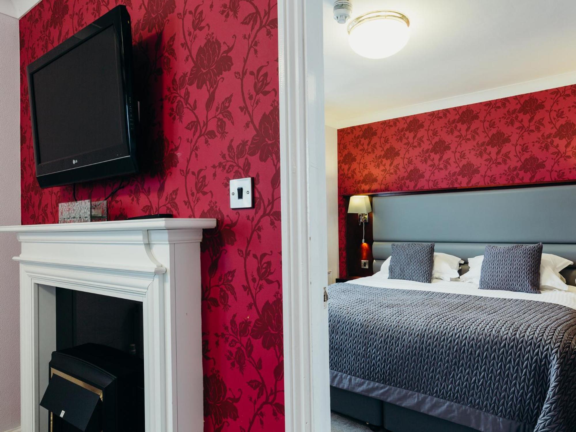 Crown Spa Hotel Scarborough By Compass Hospitality Exterior photo