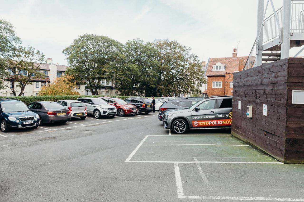 Crown Spa Hotel Scarborough By Compass Hospitality Exterior photo